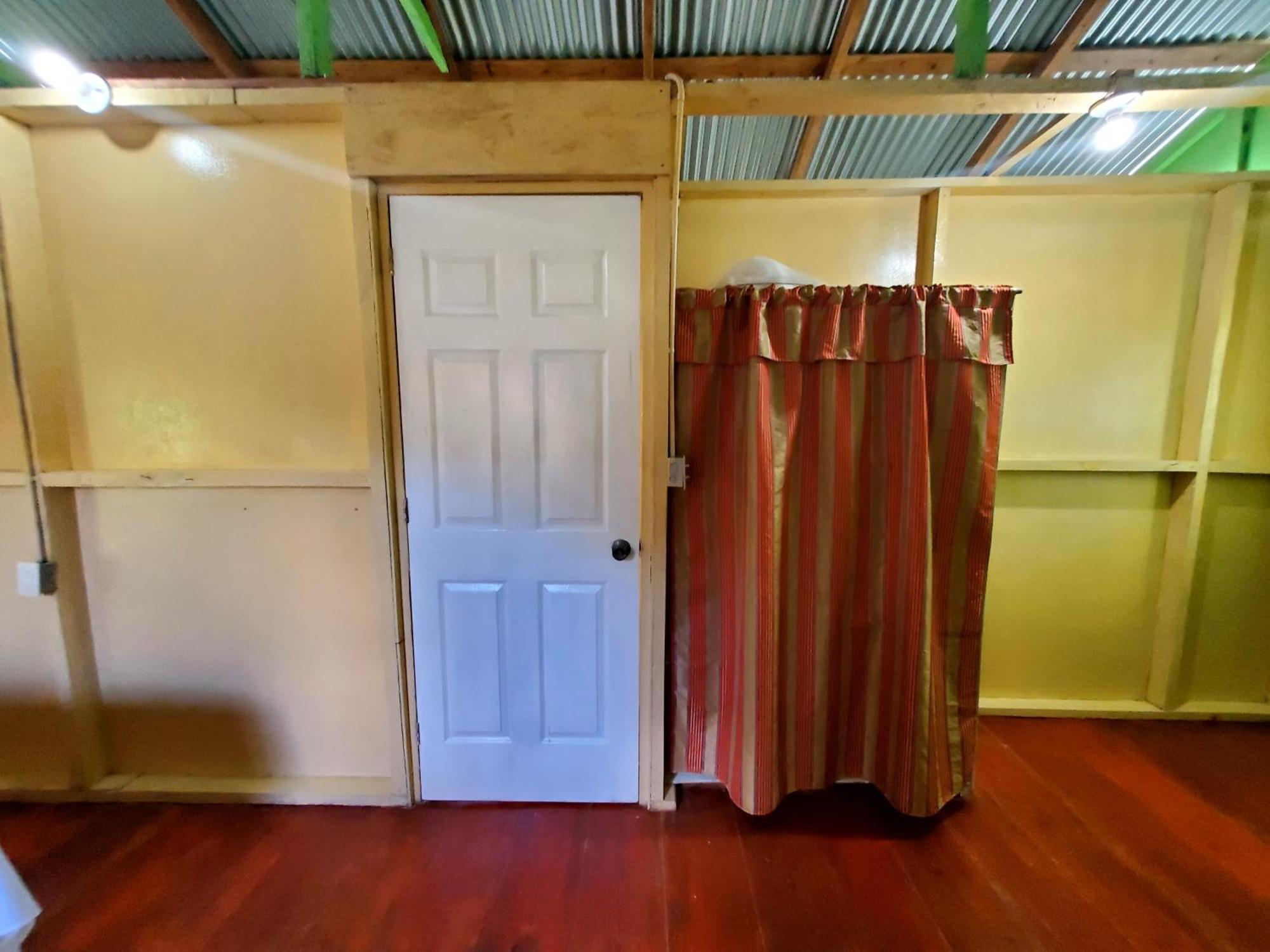 Appartamento The Little Dream House Little Corn Island Esterno foto