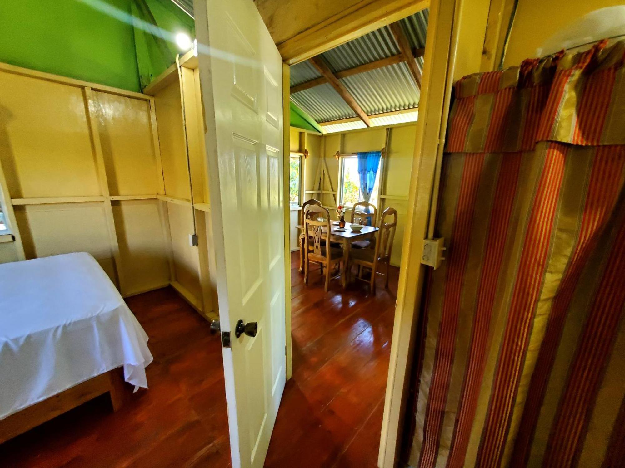 Appartamento The Little Dream House Little Corn Island Esterno foto